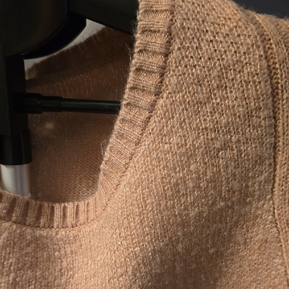 LC Lauren Conrad Tan and Gray V-Neck Sweater - Picture 5 of 7